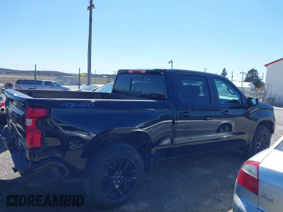 2024 Chevrolet Silverado 1500 RST with VIN 1GCUDEE82RZ343368, listed as a IAAI auction lot 41853257 with 11,410 mi miles. Bid and sale history available at carsss.com. Image 13.