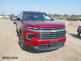2024 Chevrolet Traverse FWD LT with VIN 1GNERGKS4RJ141560, listed as a IAAI auction lot 41190718 with 8,286 mi miles. Bid and sale history available at carsss.com. Image 1.