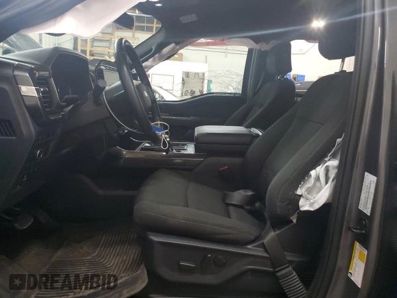 2022 Ford F-150 XL with VIN 1FTFW1E82NKF01075, listed as a Copart auction lot 51928525 with 45,342 mi miles and Salvage Title. Bid and sale history available at DreamBid. Image 7.