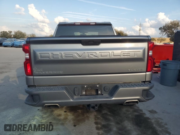 2020 Chevrolet Silverado 1500 Custom with VIN 1GCPWBEF6LZ258934, listed as a Copart auction lot 43750035 with 93,102 mi miles and Non Repairable. Bid and sale history available at carsss.com. Image 6.