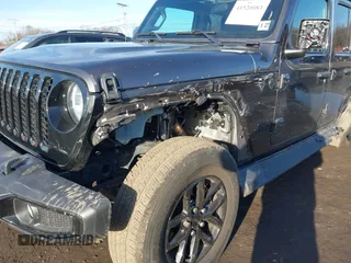 2022 Jeep Gladiator Texas Trail with VIN 1C6HJTAG7NL141819, listed as a IAAI auction lot 41520083 with 21,191 mi miles and . Bid and sale history available at DreamBid. Image 6.