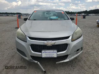 2015 Chevrolet Malibu LS with VIN 1G11A5SLXFF160925, listed as a Copart auction lot 55581815 with 195,777 mi miles and Clean Title. Bid and sale history available at DreamBid. Image 5.