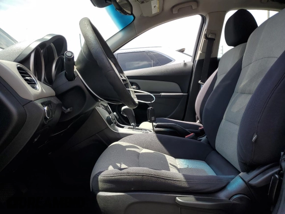 2015 Chevrolet Cruze LS with VIN 1G1PA5SG2F7102279, listed as a Copart auction lot 53270605 with 85,300 mi miles and Clean Title. Bid and sale history available at DreamBid. Image 7.