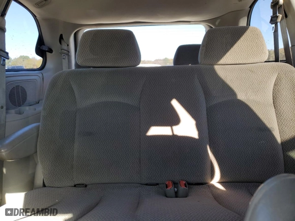2006 Chrysler Town & Country SWB with VIN 1A4GP45R76B669995, listed as a Copart auction lot 82896794 with 87,934 mi miles and Salvage Title. Bid and sale history available at carsss.com. Image 10.