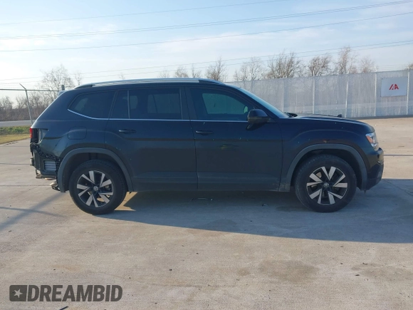 2019 Volkswagen Atlas SE with VIN 1V2DR2CA4KC617439, listed as a IAAI auction lot 41681309 with 67,080 mi miles and . Bid and sale history available at DreamBid. Image 13.