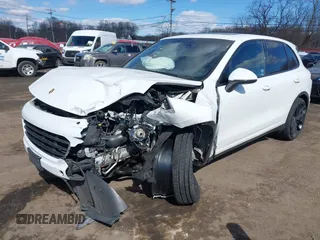2016 Porsche Cayenne with VIN WP1AA2A26GLA02503, listed as a IAAI auction lot 41684700 with 90,495 mi miles. Bid and sale history available at carsss.com. Image 19.