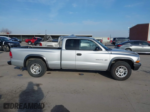 2002 Dodge Dakota with VIN 1B7GL12X62S538389, listed as a IAAI auction lot 41533809 with 159,576 mi miles and . Bid and sale history available at carsss.com. Image 13.