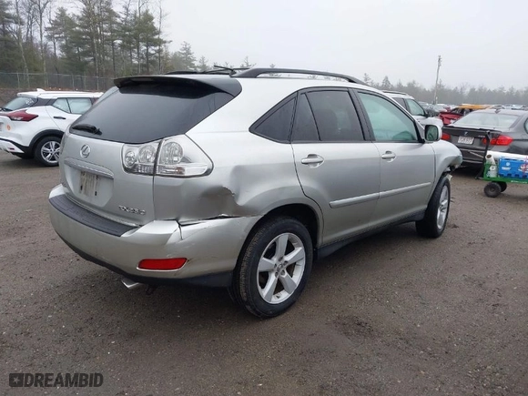 2007 Lexus RX 350 with VIN 2T2HK31U67C014092, listed as a IAAI auction lot 41923153 with 150,392 mi miles. Bid and sale history available at carsss.com. Image 4.