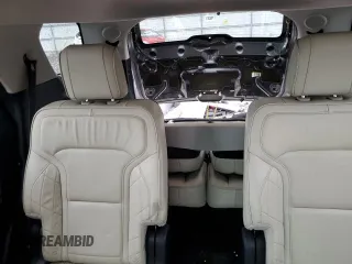 2016 Ford Explorer Platinum z VIN 1FM5K8HT9GGB76930, wystawiony jako Copart lot #56923465 z przebiegiem 141 811 mil mil oraz Szkoda całkowita • Salvage title. Historia ofert i sprzedaży dostępna na DreamBid. Obrazek 10.