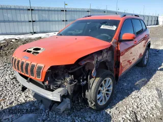 2021 Jeep Cherokee Latitude with VIN 1C4PJLCB0MD163918, listed as a Copart auction lot 42234095 with 95,274 mi miles and Salvage Title. Bid and sale history available at carsss.com. Image 1.