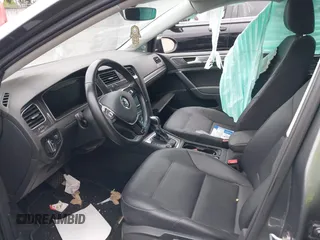 2019 Volkswagen Golf SEL Premium с VIN WVWPR7AU0KW911072, выставлен на аукционе IAAI как лот 42028291 с пробегом 33 726 миль миль и . История ставок и продаж доступна на DreamBid. Изображение 5.