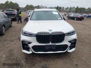 2022 BMW X7 M50i with VIN 5UXCX6C00N9K19775, listed as a IAAI auction lot 41256543 with 31,942 mi miles. Bid and sale history available at carsss.com. Image 12.