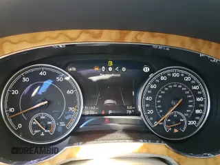 2019 Bentley Bentayga V8 z VIN SJAAM2ZV9KC026988, wystawiony jako Copart lot #73576964 z przebiegiem 31 162 mil mil oraz Szkoda całkowita • Salvage title. Historia ofert i sprzedaży dostępna na DreamBid. Obrazek 9.
