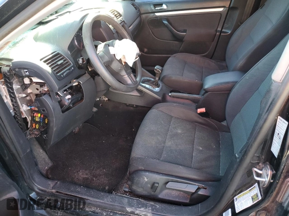 2010 Volkswagen Jetta Sedan S with VIN 3VWJZ7AJ1AM027133, listed as a Copart auction lot 46680175 with 0 mi miles and Salvage Title. Bid and sale history available at carsss.com. Image 7.