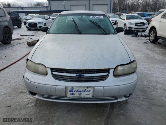 2002 Chevrolet Malibu with VIN 1G1ND52J92M526743, listed as a Copart auction lot 44254885 with 182,102 mi miles and Clean Title. Bid and sale history available at carsss.com. Image 5.
