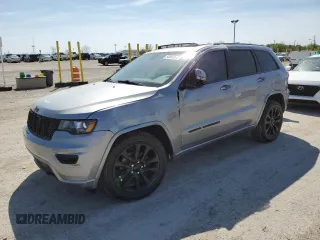 2017 Jeep Grand Cherokee Altitude z VIN 1C4RJFAG3HC738789, wystawiony jako Copart lot #54089375 z przebiegiem 82 150 mil mil oraz Szkody całkowita. Historia ofert i sprzedaży dostępna na DreamBid. Obrazek 1.