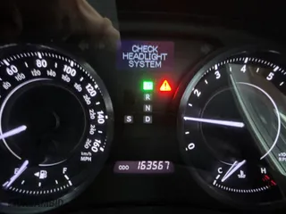 2011 Lexus IS 250C with VIN JTHFF2C2XB2518852, listed as a Copart auction lot 49009825 with 163567 miles and Clean Title. Bid and sale history available at carsss.com. Image 8.