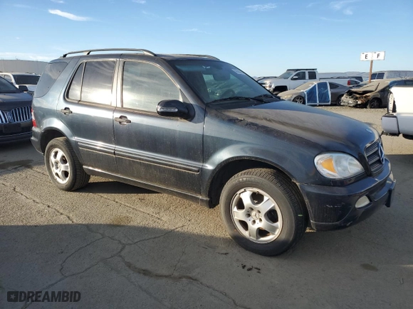 2003 Mercedes-Benz M-Class 3.7L with VIN 4JGAB57E73A421303, listed as a Copart auction lot 88596855 with 262,528 mi miles and Clean Title. Bid and sale history available at carsss.com. Image 4.