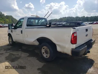 2008 Ford F-250 z VIN 1FTSF20R98EC21452, wystawiony jako Copart lot #72365584 z przebiegiem 178 764 mil mil oraz Szkoda całkowita • Salvage title. Historia ofert i sprzedaży dostępna na DreamBid. Obrazek 2.