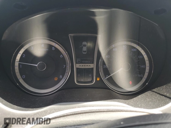 2014 Hyundai Azera with VIN KMHFG4JG3EA348610, listed as a Copart auction lot 61242735 with 190,846 mi miles and Salvage title. Bid and sale history available at DreamBid. Image 9.