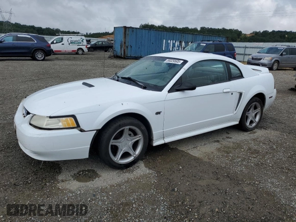 2000 Ford Mustang GT with VIN 1FAFP42X5YF124562, listed as a Copart auction lot 56029505 with 85,451 mi miles and Salvage Title. Bid and sale history available at DreamBid. Image 1.