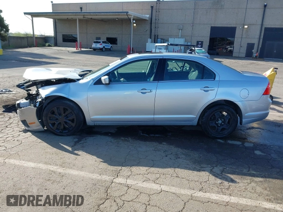 2011 Ford Fusion SE with VIN 3FAHP0HA0BR144927, listed as a IAAI auction lot 41938722 with 138,207 mi miles. Bid and sale history available at carsss.com. Image 15.