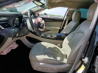2018 Buick LaCrosse Premium с VIN 1G4ZR5SZ2JU119003, выставлен на аукционе Copart как лот 64390025 с пробегом Не указан миль и Списание • Salvage title. История ставок и продаж доступна на DreamBid. Изображение 7.
