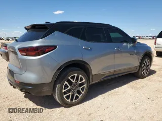 2024 Chevrolet Blazer RS z VIN 3GNKBERS8RS181723, wystawiony jako Copart lot #55898855 z przebiegiem 18 349 mil mil oraz Szkoda całkowita • Salvage title. Historia ofert i sprzedaży dostępna na DreamBid. Obrazek 3.