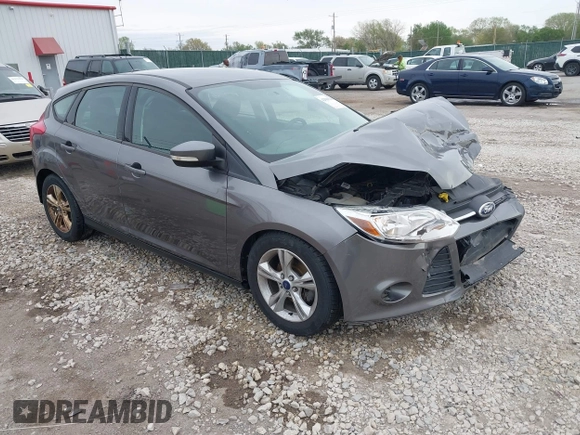 2014 Ford Focus SE with VIN 1FADP3K22EL363702, listed as a IAAI auction lot 42010258 with 96,392 mi miles. Bid and sale history available at carsss.com. Image 1.