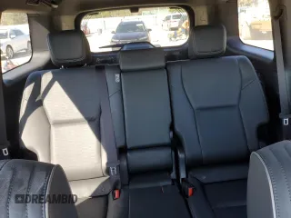 2024 Toyota Land Cruiser z VIN JTEABFAJ5RK002588, wystawiony jako Copart lot #45684165 z przebiegiem 6 313 mil mil oraz Szkoda całkowita • Salvage title. Historia ofert i sprzedaży dostępna na DreamBid. Obrazek 10.