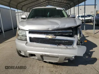 2008 Chevrolet Suburban Commercial with VIN 1GNFC16008R102380, listed as a Copart auction lot 74749604 with 170,711 mi miles and Salvage Title. Bid and sale history available at carsss.com. Image 5.