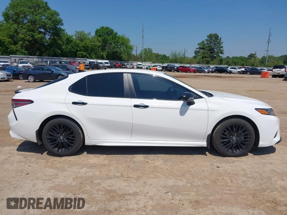 2019 Toyota Camry LE z VIN 4T1B11HK6KU266275, wystawiony jako IAAI lot #41978900 z przebiegiem 84 202 mil mil oraz . Historia ofert i sprzedaży dostępna na DreamBid. Obrazek 13.