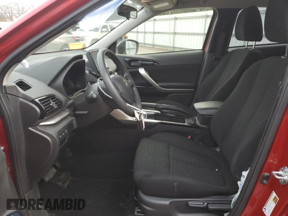 2024 Mitsubishi Eclipse Cross LE with VIN JA4ATVAA7RZ066158, listed as a Copart auction lot 83228454 with 8,215 mi miles and Clean title. Bid and sale history available at DreamBid. Image 7.