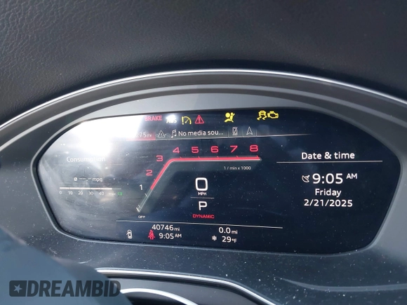 2022 Audi Q5 S line Premium Plus with VIN WA1EAAFY4N2139947, listed as a IAAI auction lot 41631689 with 40,746 mi miles and . Bid and sale history available at DreamBid. Image 7.