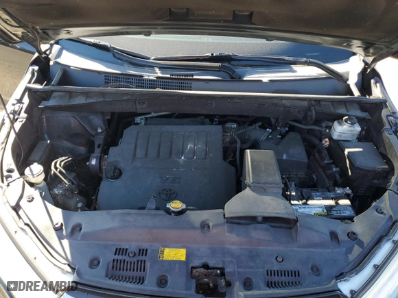 2014 Toyota Highlander XLE with VIN 5TDKKRFH2ES020887, listed as a Copart auction lot 47527945 with 210,858 mi miles and Salvage Title. Bid and sale history available at carsss.com. Image 11.