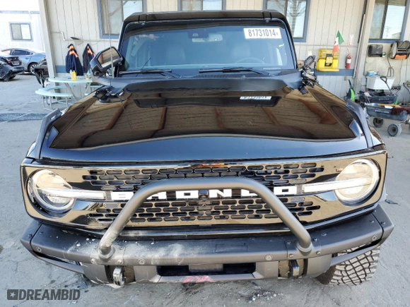 2024 Ford Bronco Wildtrak with VIN 1FMEE2BPXRLA54944, listed as a Copart auction lot 81731014 with 5,240 mi miles and Salvage Title. Bid and sale history available at carsss.com. Image 5.