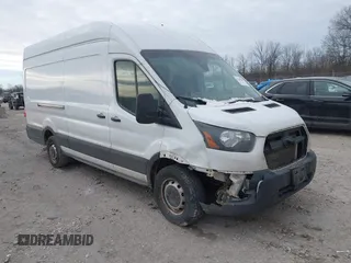 2020 Ford Transit Cargo with VIN 1FTBR3X81LKB42992, listed as a IAAI auction lot 41363461 with 206,522 mi miles. Bid and sale history available at carsss.com. Image 1.