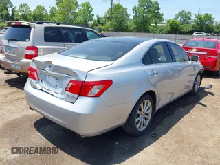 2007 Lexus ES 330 z VIN JTHBJ46G672033406, wystawiony jako IAAI lot #42395991 z przebiegiem 197 619 mil mil oraz . Historia ofert i sprzedaży dostępna na DreamBid. Obrazek 4.