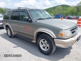 2000 Ford Explorer Eddie Bauer z VIN 1FMDU74E2YUA00568, wystawiony jako IAAI lot #42176409 z przebiegiem 150 479 mil mil oraz . Historia ofert i sprzedaży dostępna na DreamBid. Obrazek 1.