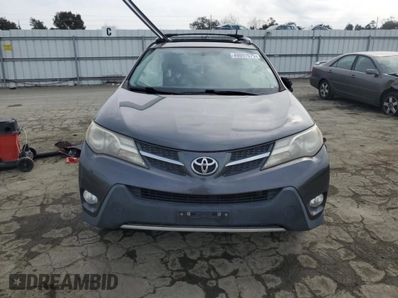 2014 Toyota RAV4 XLE with VIN JTMRFREV0ED085534, listed as a Copart auction lot 49897675 with 131,776 mi miles and Salvage Title. Bid and sale history available at carsss.com. Image 5.