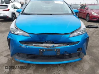 2020 Toyota Prius L Eco z VIN JTDKARFU9L3104395, wystawiony jako IAAI lot #42207156 z przebiegiem 85 572 mil mil oraz . Historia ofert i sprzedaży dostępna na DreamBid. Obrazek 6.