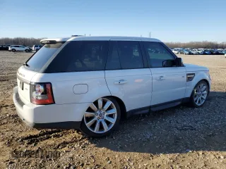 2013 Land Rover Range Rover Sport HSE with VIN SALSF2D45DA793109, listed as a Copart auction lot 46344105 with 136,136 mi miles and Salvage Title. Bid and sale history available at DreamBid. Image 3.