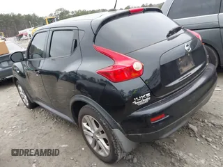 2011 Nissan Juke SL with VIN JN8AF5MR1BT012026, listed as a IAAI auction lot 41474175 with 152,281 mi miles. Bid and sale history available at carsss.com. Image 3.