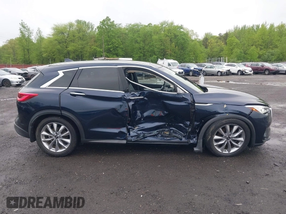 2020 Infiniti QX50 Luxe with VIN 3PCAJ5M3XLF107050, listed as a IAAI auction lot 42176146 with 54,347 mi miles and . Bid and sale history available at DreamBid. Image 13.