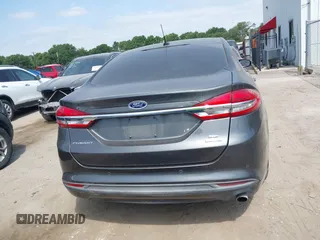 2018 Ford Fusion SE with VIN 3FA6P0HD8JR277127, listed as a IAAI auction lot 42040109 with 118,795 mi miles. Bid and sale history available at carsss.com. Image 16.