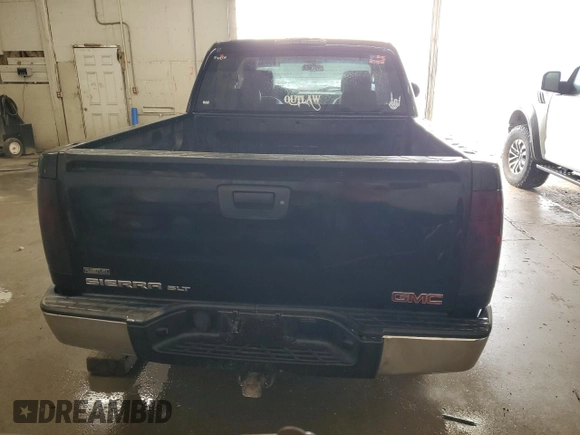 2011 GMC Sierra 1500 SLT z VIN 3GTP2WE34BG345772, wystawiony jako Copart lot #59194735 z przebiegiem 189 472 mil mil oraz Czysty tytuł • Clean title. Historia ofert i sprzedaży dostępna na DreamBid. Obrazek 6.