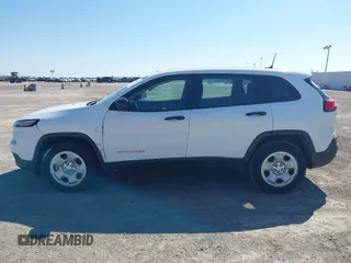2017 Jeep Cherokee Sport with VIN 1C4PJMAB1HW668725, listed as a IAAI auction lot 41589425 with 185,316 mi miles. Bid and sale history available at carsss.com. Image 14.