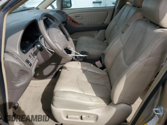 2000 Lexus RX 300 with VIN JT6HF10U4Y0131929, listed as a Copart auction lot 74196174 with 156,756 mi miles and Non Repairable. Bid and sale history available at carsss.com. Image 7.