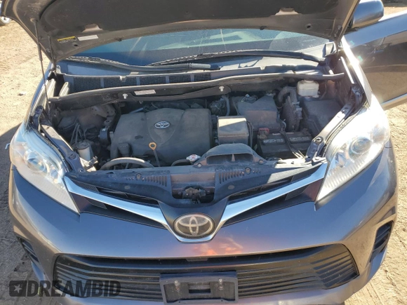 2019 Toyota Sienna LE with VIN 5TDJZ3DC6KS219268, listed as a Copart auction lot 78173524 with 69,168 mi miles and Salvage Title. Bid and sale history available at carsss.com. Image 12.