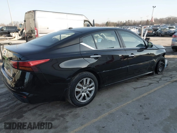 2020 Nissan Altima S with VIN 1N4BL4BVXLC178264, listed as a IAAI auction lot 41129610 with 97,125 mi miles and . Bid and sale history available at DreamBid. Image 4.
